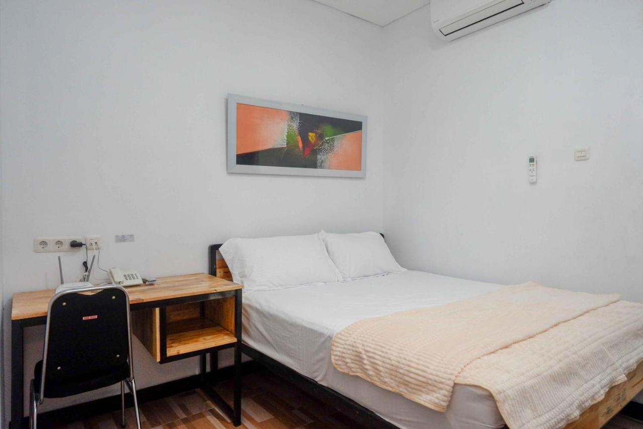 Reddoorz Plus Near Patung Kuda Undip Jatingaleh Exterior foto