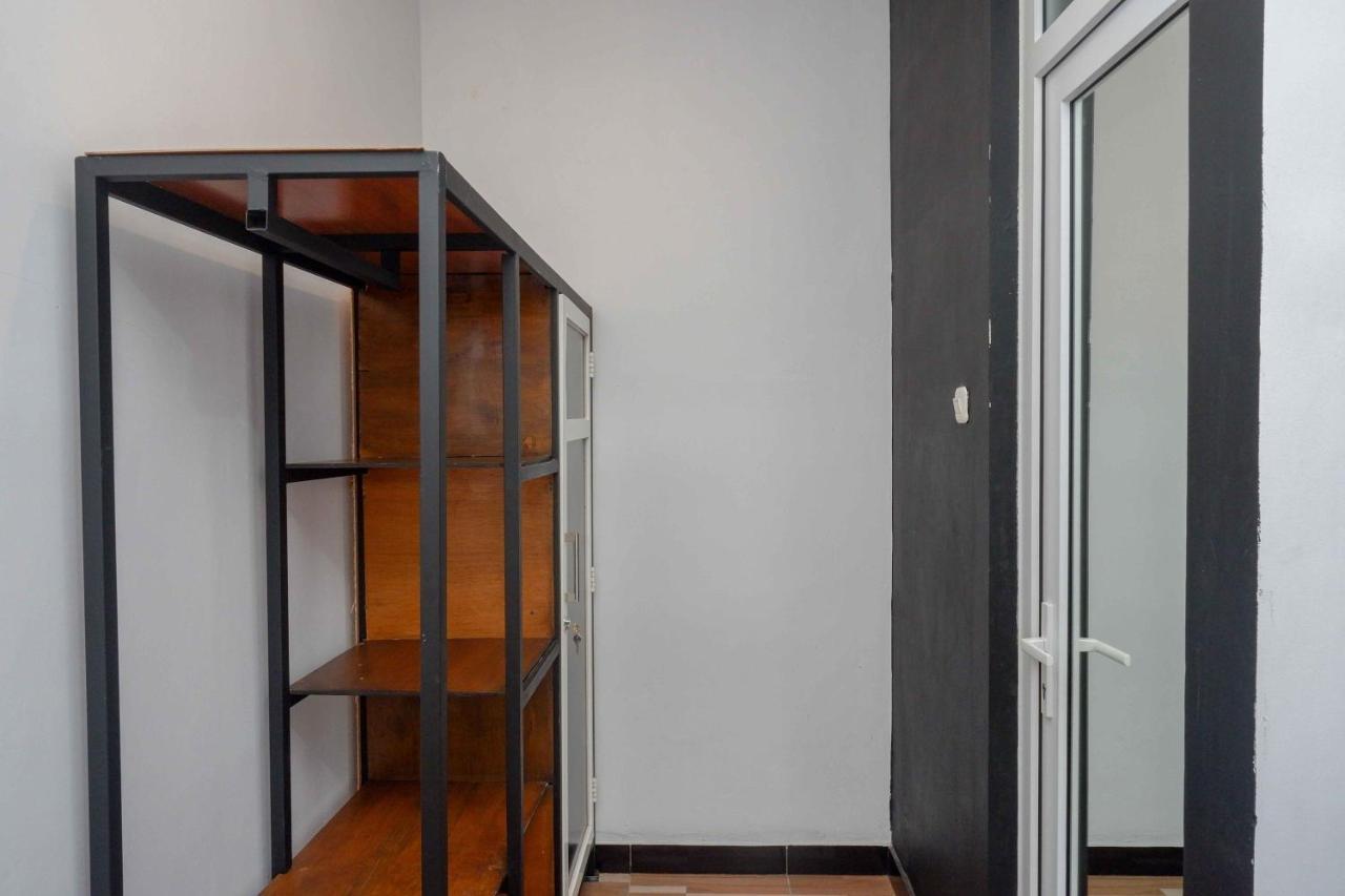 Reddoorz Plus Near Patung Kuda Undip Jatingaleh Exterior foto
